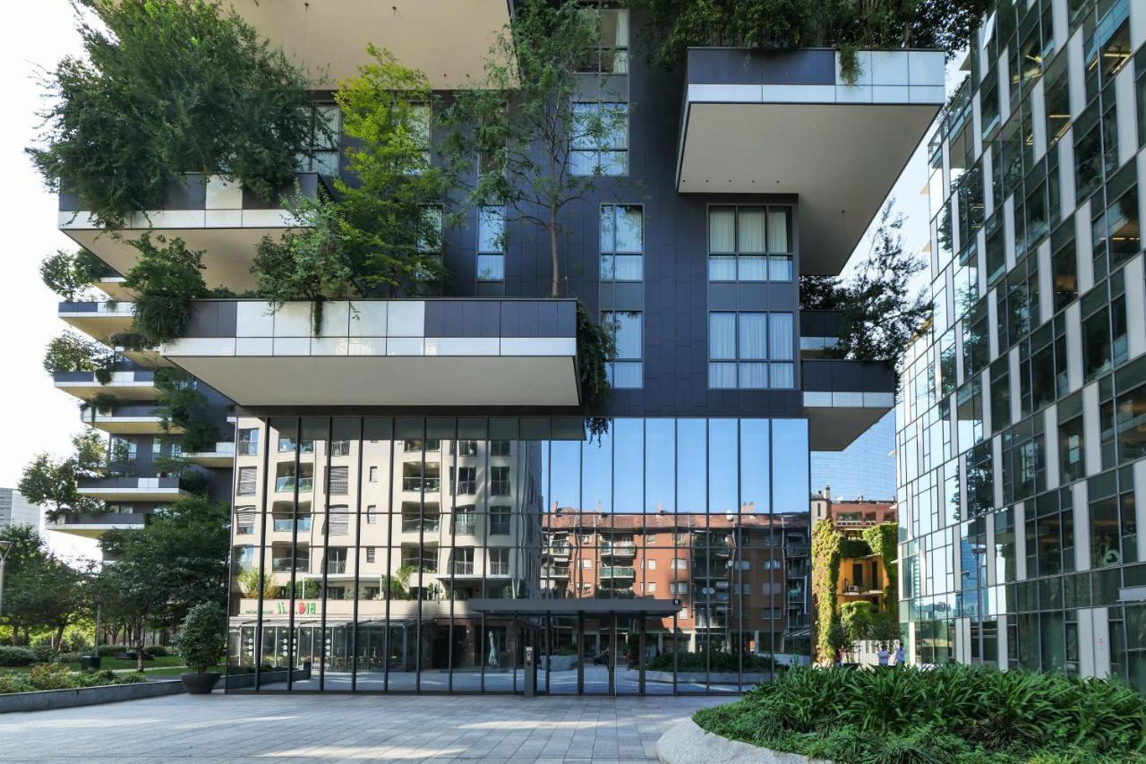 Luxury In Bosco Verticale Isola Milano
