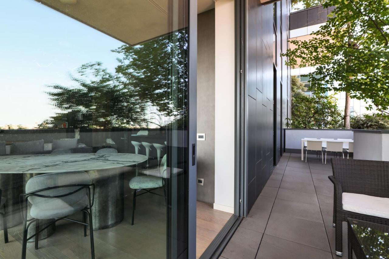 Luxury In Bosco Verticale Isola * Milano