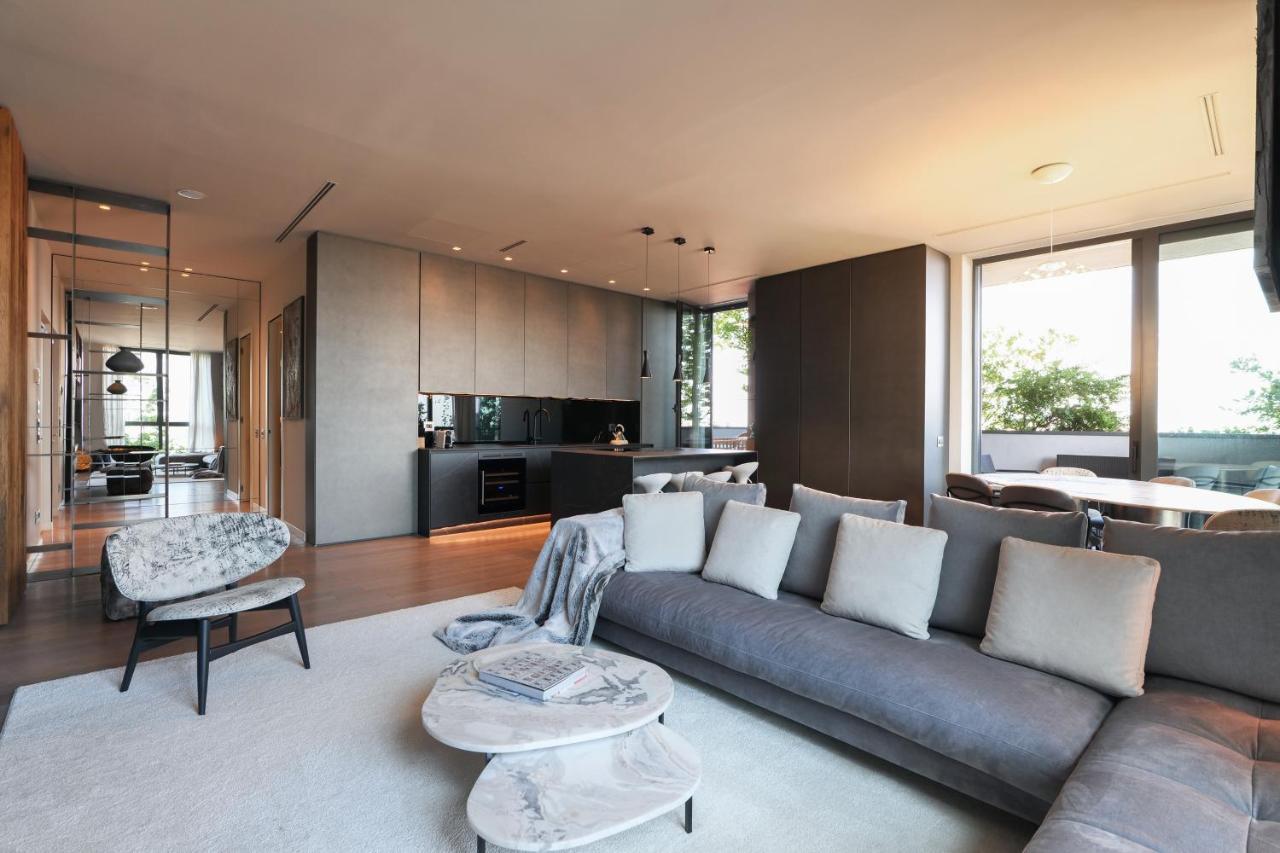 Luxury In Bosco Verticale Isola Appartamento Milano