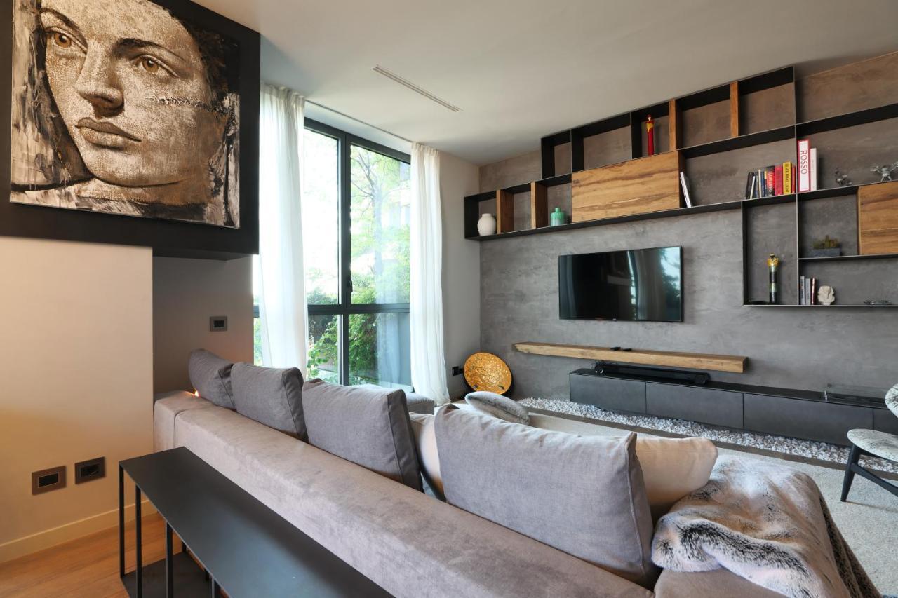 Luxury In Bosco Verticale Isola * Milano